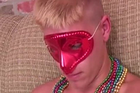 Bourbon Street twinks UNLOADED - Scene 5