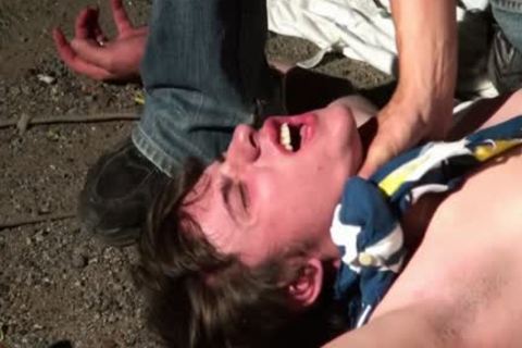 This man Takes Advantage Of His friend