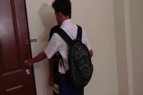 Wild asian amateur watersport sex tape