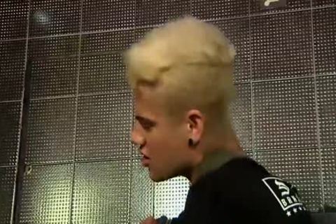 Darious And Mickey Flip slam In The Wc