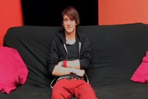 Well muscular Emo teen Andy Kay Gives His schlong A wonderful Rubbing