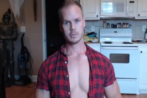 Southern Hunk On web camera