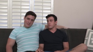 Newcomer Rowan & Forrest: unprotected - Barebacking Action