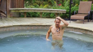 males nail - Dante Colle ass Hump