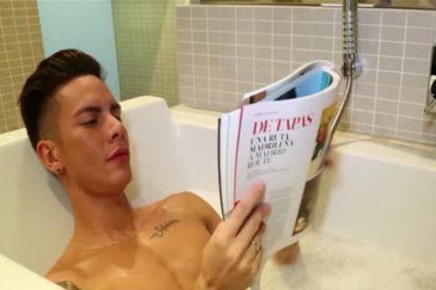 Allen King, cutie Cruz