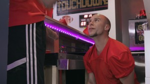 Serving Her bf - Eli Hunter and Eddie Danger American Hook up