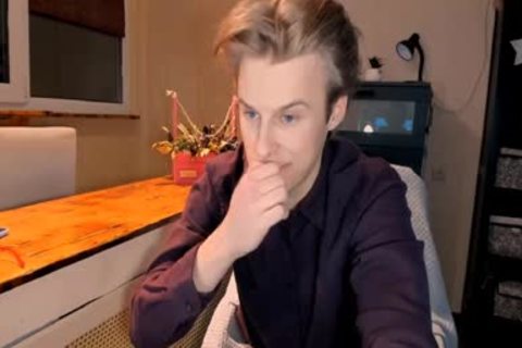 homo Office Worker Stroking His shlong And Showing His wazoo On webcam