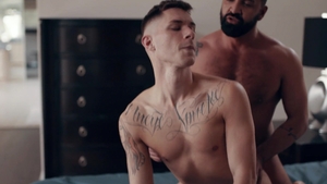 IconMale - Gay Dominic Pacifico as well as Zak Bishop blowjob