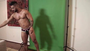 Maskurbate: Super sexy Arad fun with toys cumshot