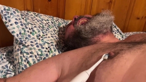 TicklishChubs: Cute bear Matt impressed by Buddy