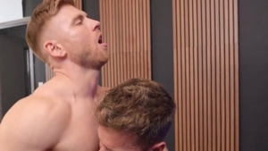 Sean Cody: American Matthew bareback cumshot indoors