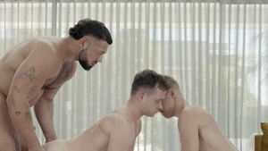 staghomme: Mafia Man's Massive Girth