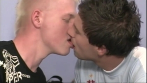 Klein's Backdoor Welcomes Meaty Knob