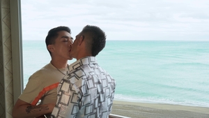 Idol Turns into Johnny's First Lover